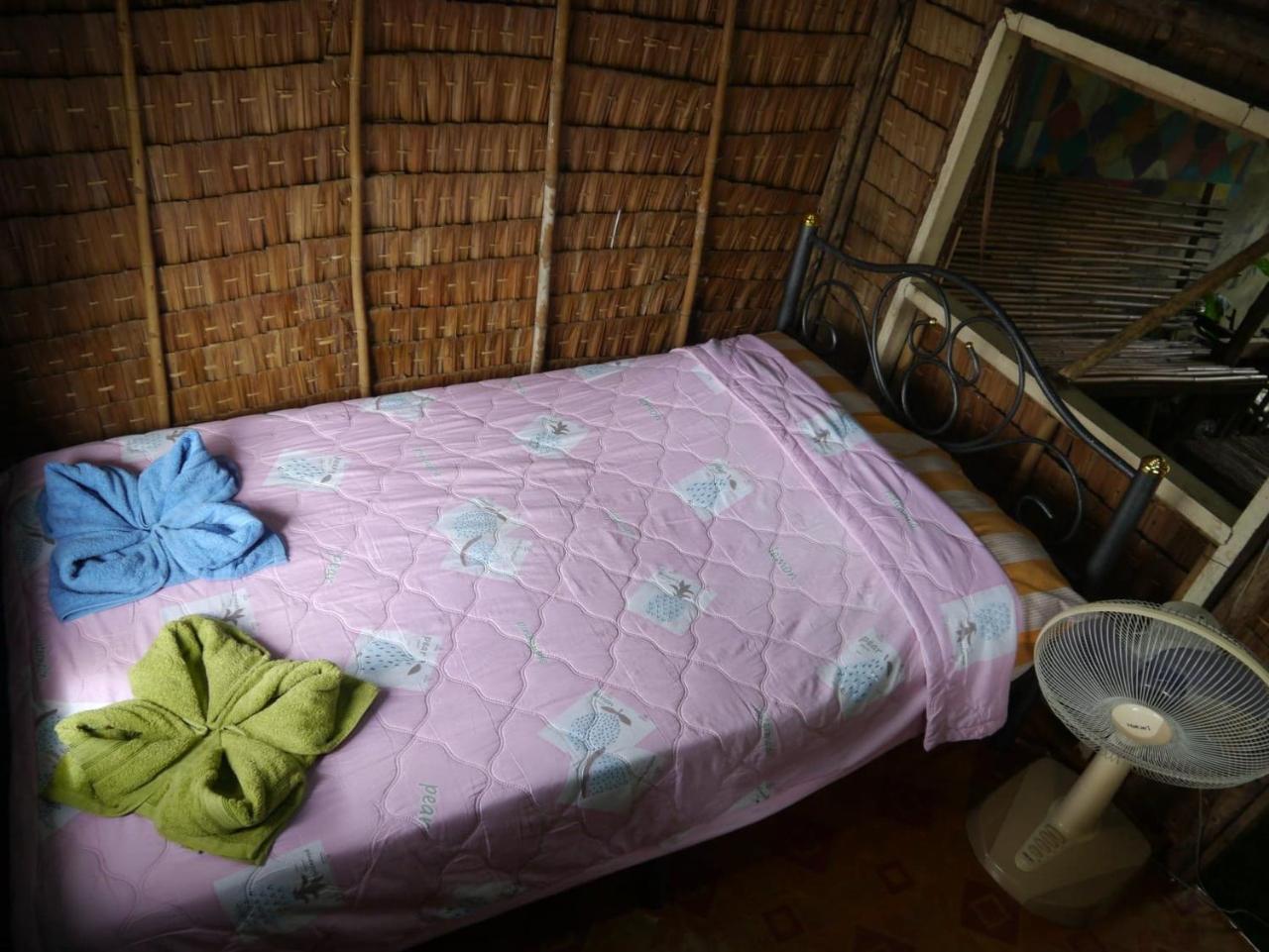 New Phiman Riverview Guesthouse Bangkok Exteriér fotografie